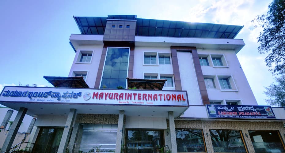 Hotel Mayura International, Hassan 1
